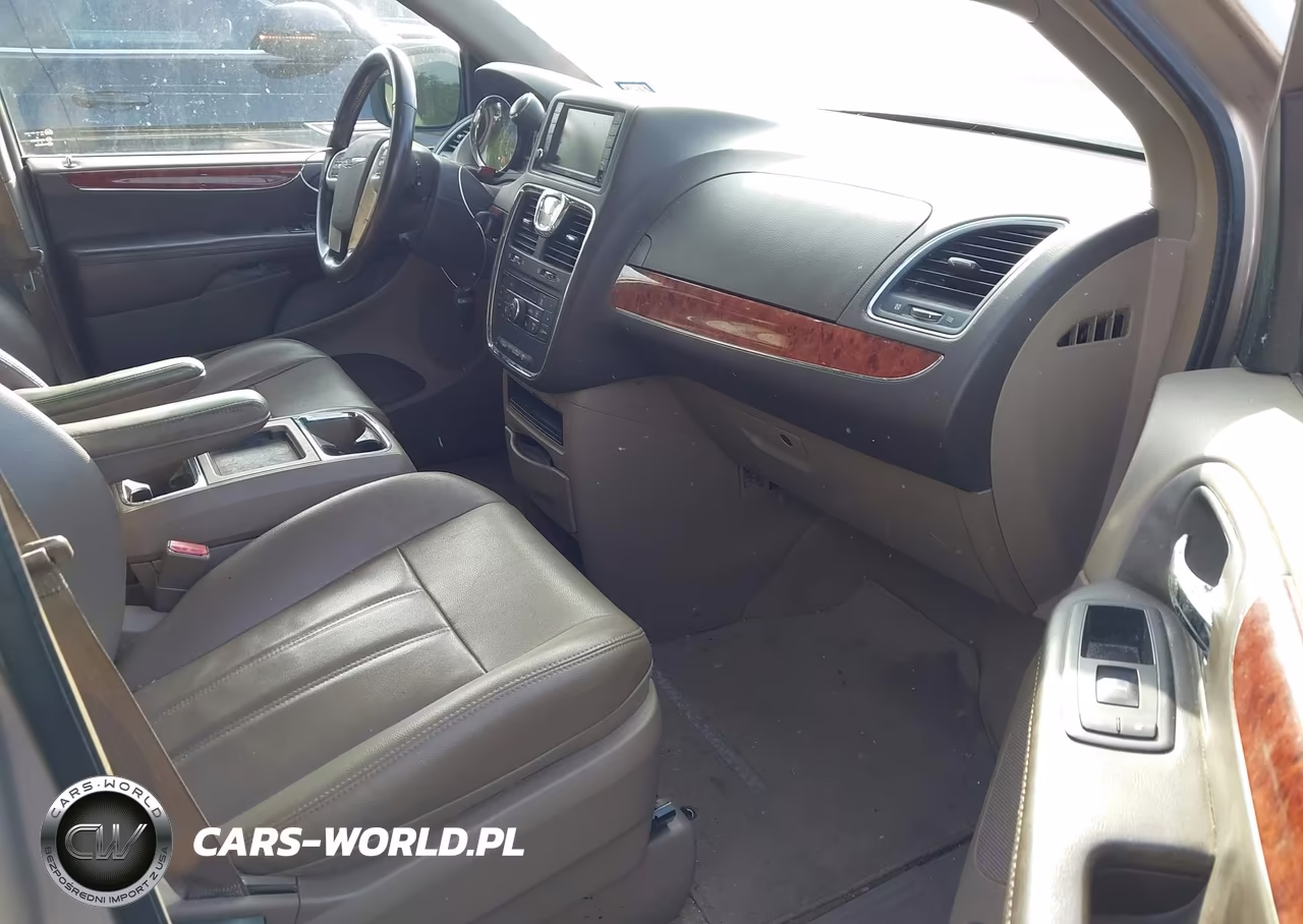 2014 Chrysler Town & Country Touring VIN:2C4RC1BG0ER412883 - 5