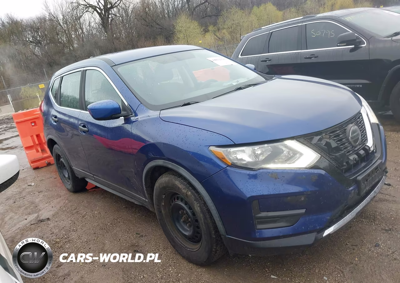 2018 Nissan Rogue S VIN:KNMAT2MT6JP577393 - 13