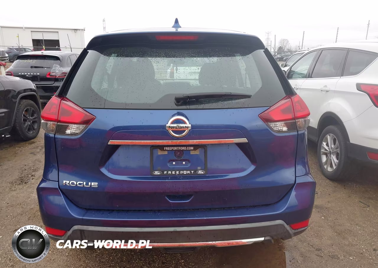 2018 Nissan Rogue S VIN:KNMAT2MT6JP577393 - 16