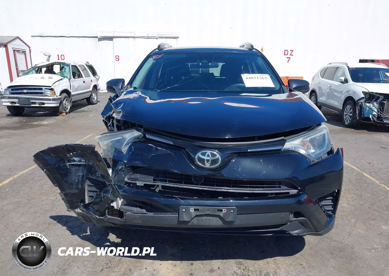 2017 Toyota Rav4 Le VIN:2T3BFREV9HW652378 - 12
