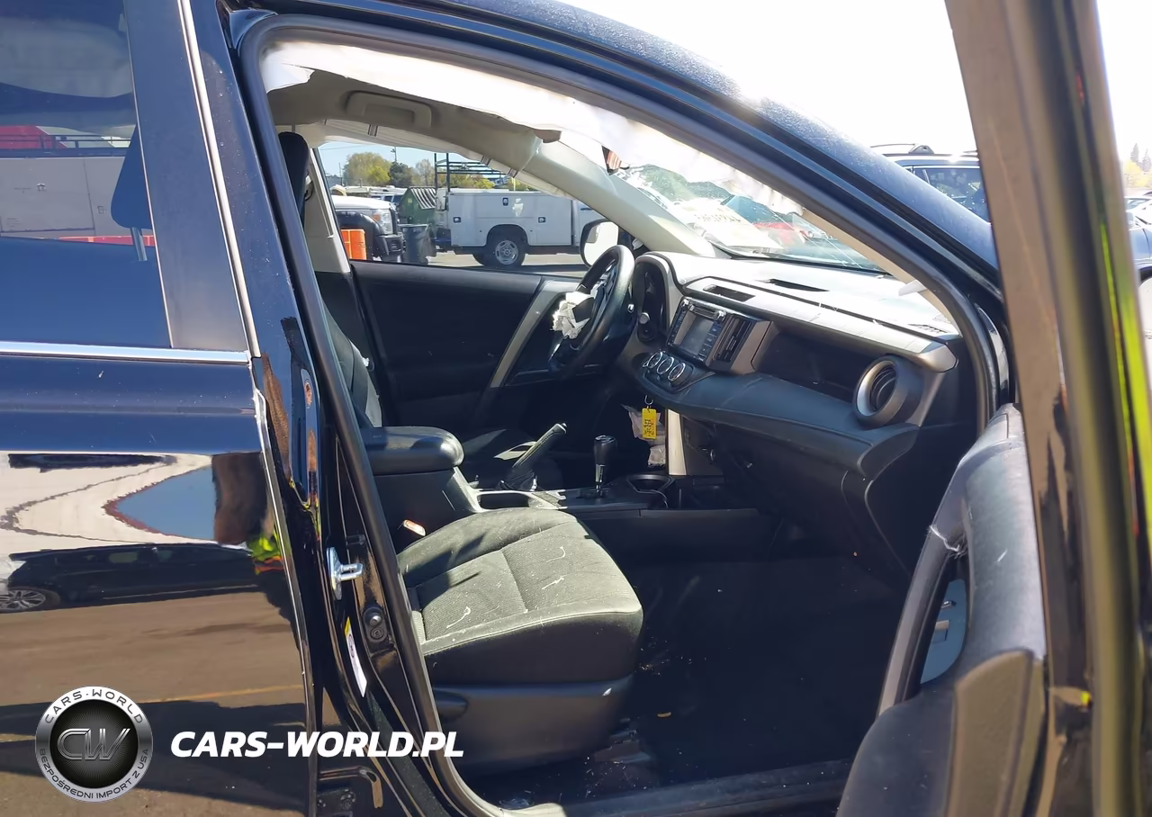 2017 Toyota Rav4 Le VIN:2T3BFREV9HW652378 - 5