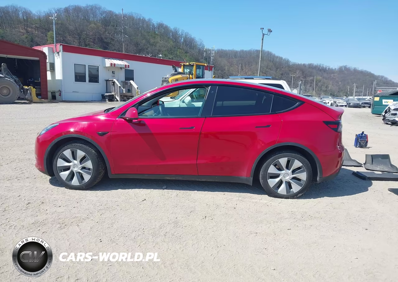 2021 Tesla Model Y Long Range Dual Motor All-Wheel Drive VIN:5YJYGDEE1MF083682 - 13