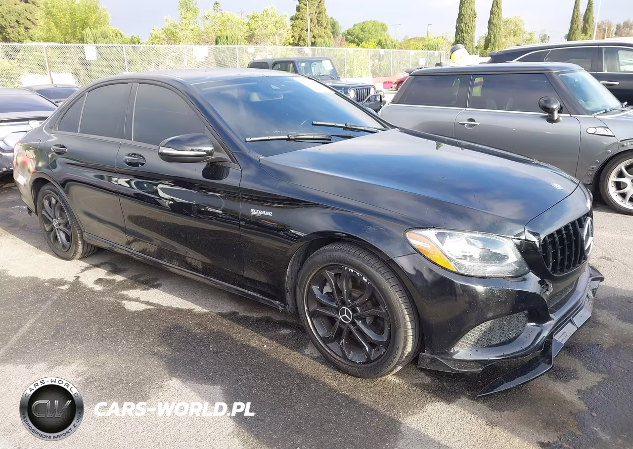 2016 Mercedes-Benz C 300