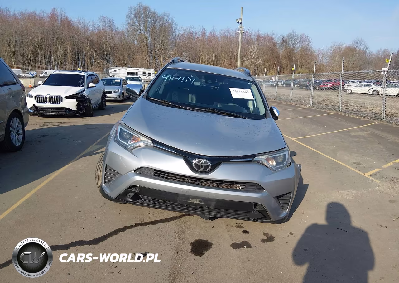 2017 Toyota Rav4 Le VIN:2T3BFREV1HW567969 - 12
