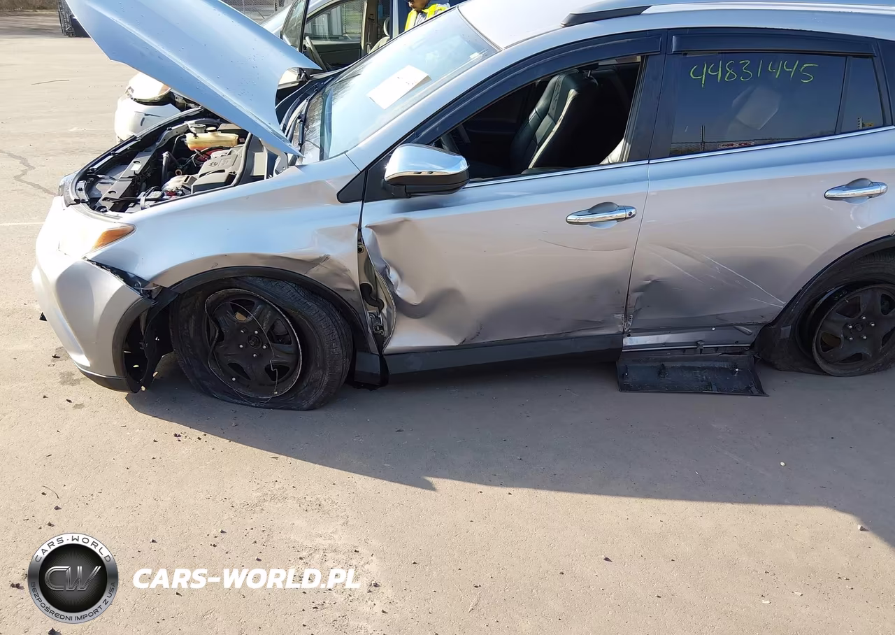 2017 Toyota Rav4 Le VIN:2T3BFREV1HW567969 - 6