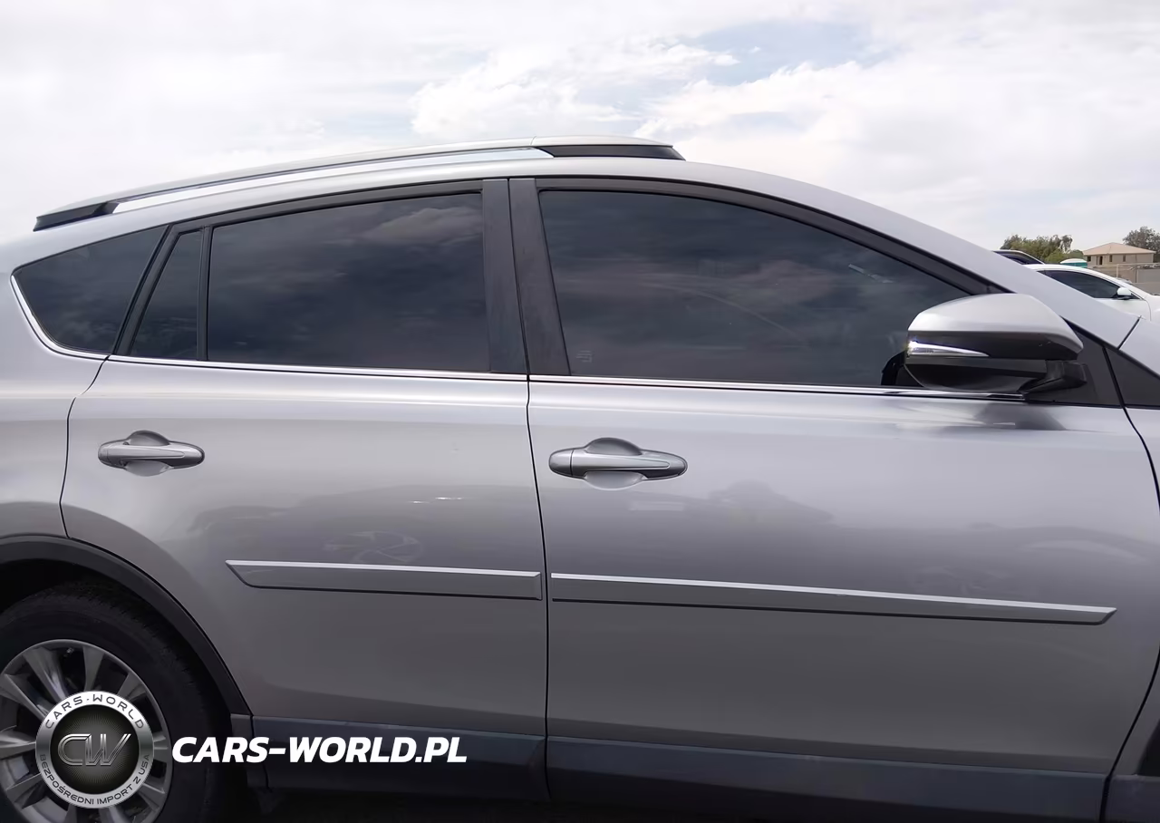 2018 Toyota Rav4 Xle VIN:2T3RFREV4JW708554 - 13