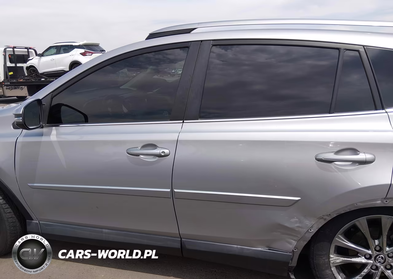 2018 Toyota Rav4 Xle VIN:2T3RFREV4JW708554 - 14