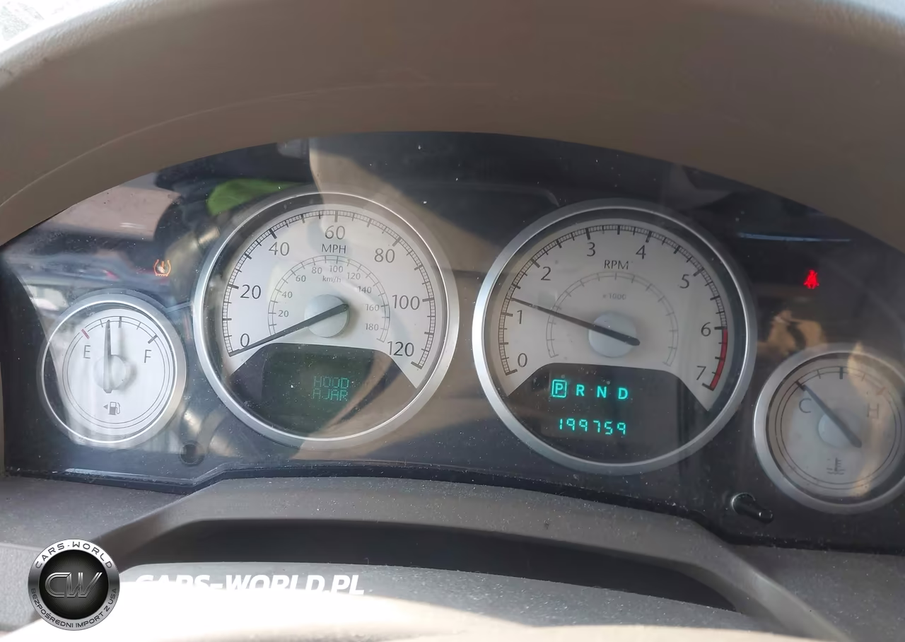 2008 Chrysler Town & Country Limited VIN:2A8HR64X28R615761 - 7