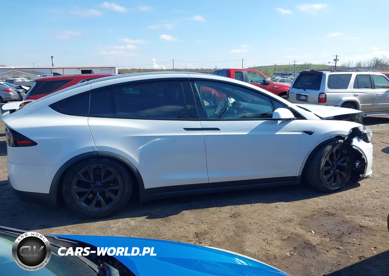 2023 Tesla Model X VIN:7SAXCBE51PF365159 - 13