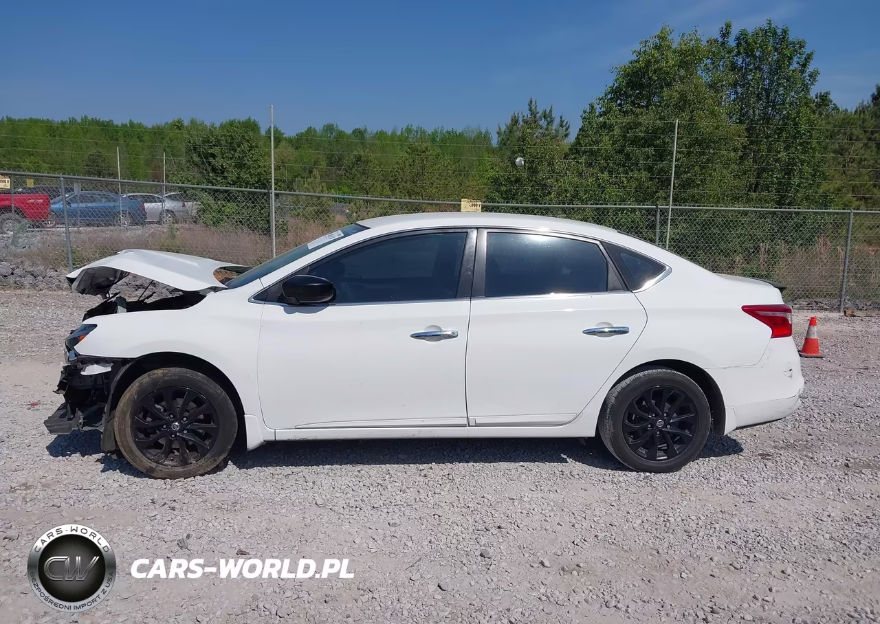 2018 Nissan Sentra S VIN:3N1AB7AP8JY262135 - 14