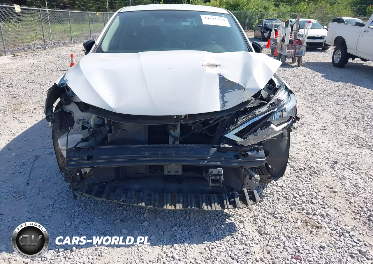 2018 Nissan Sentra S VIN:3N1AB7AP8JY262135 - 6