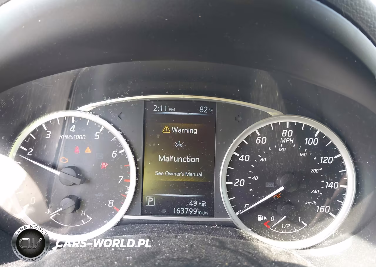2018 Nissan Sentra S VIN:3N1AB7AP8JY262135 - 7