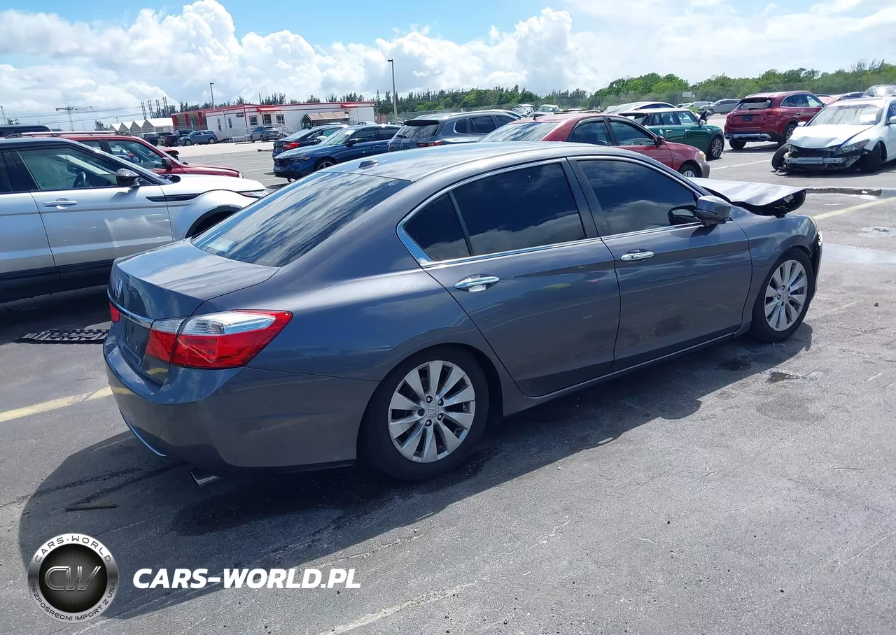 2015 Honda Accord Ex-L VIN:1HGCR2F89FA263331 - 4