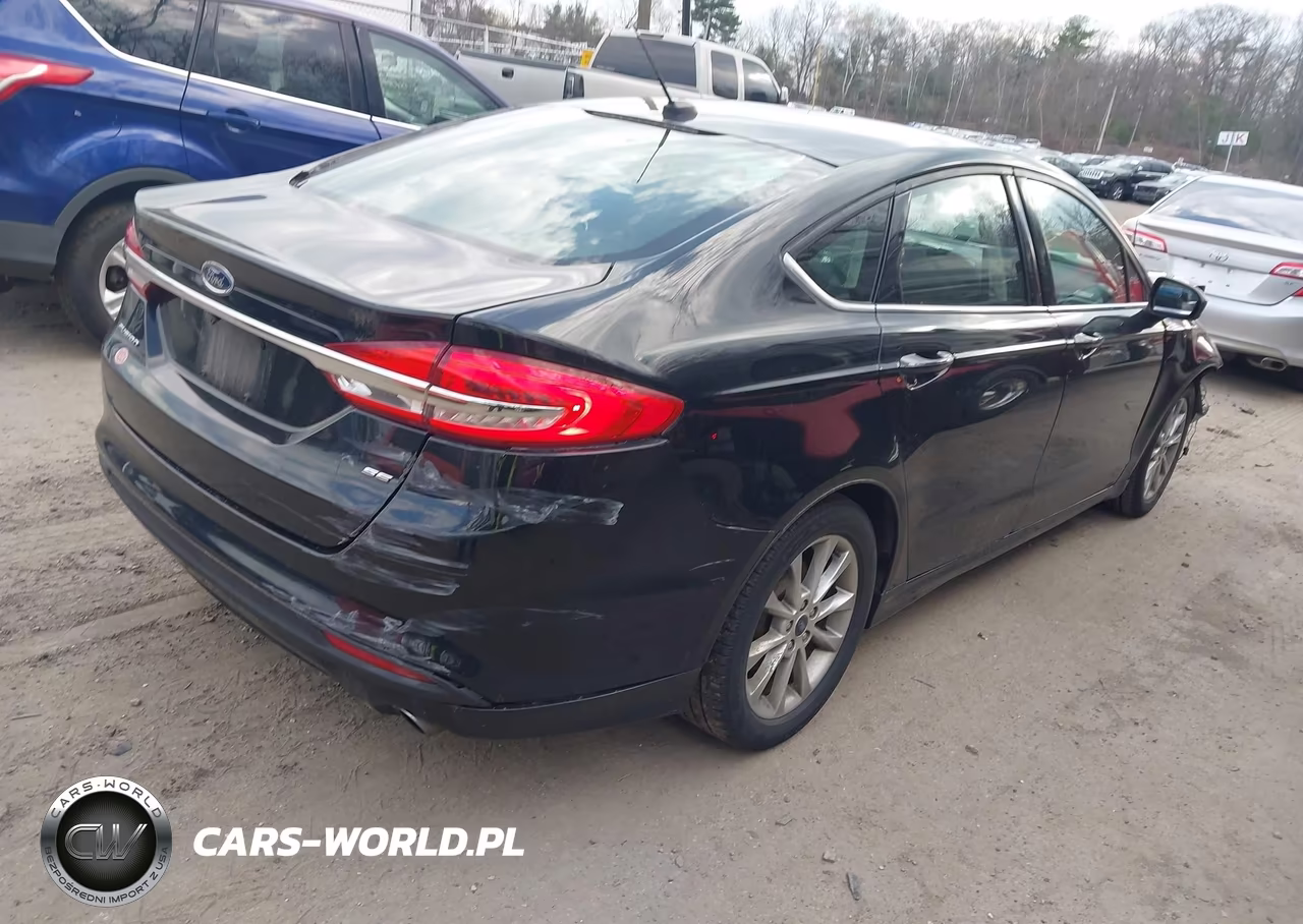 2017 Ford Fusion Se VIN:3FA6P0H74HR183606 - 4