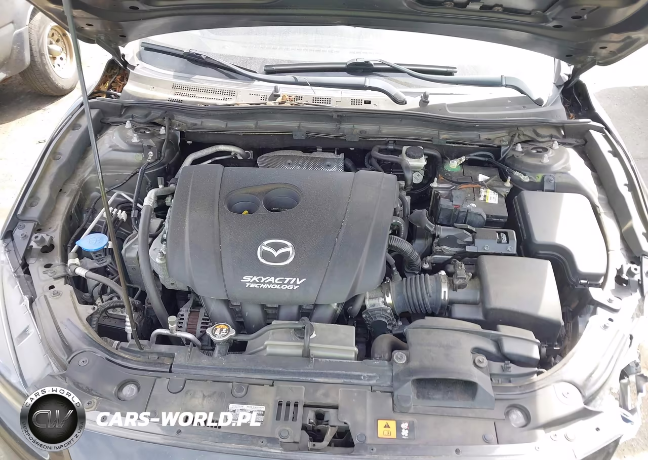 2018 Mazda Mazda3 Touring VIN:3MZBN1V37JM184982 - 10