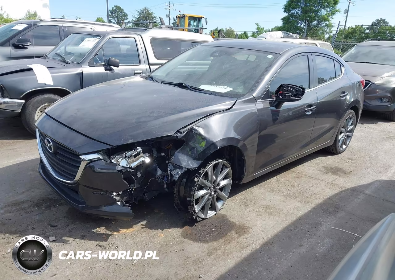 2018 Mazda Mazda3 Touring VIN:3MZBN1V37JM184982 - 2
