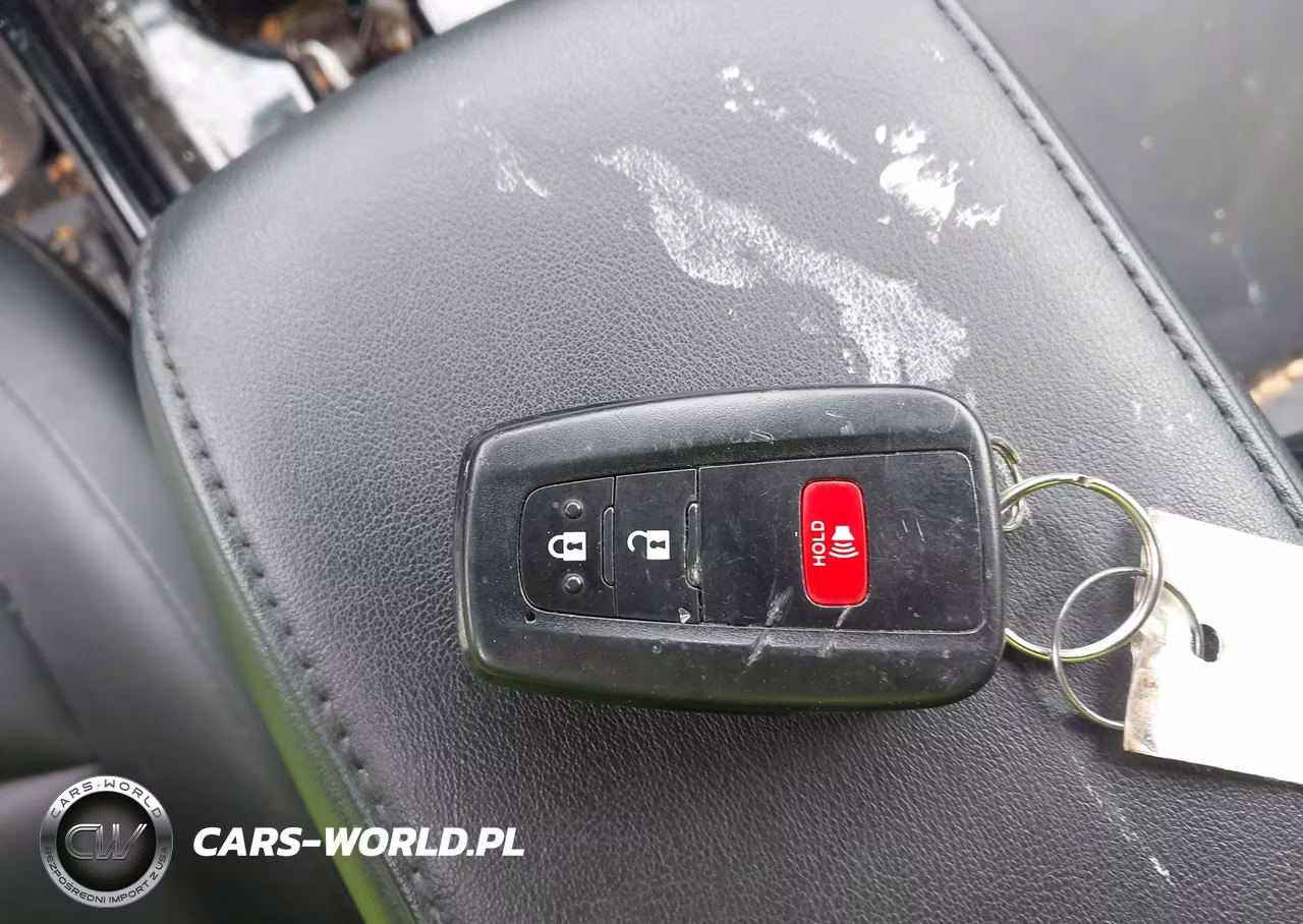 2019 Toyota Prius Xle VIN:JTDL9RFU4K3003731 - 11