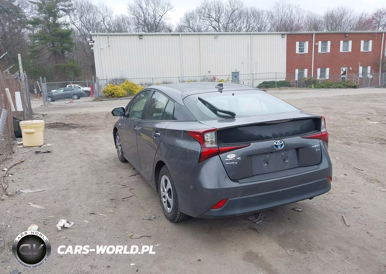 2019 Toyota Prius Xle VIN:JTDL9RFU4K3003731 - 3