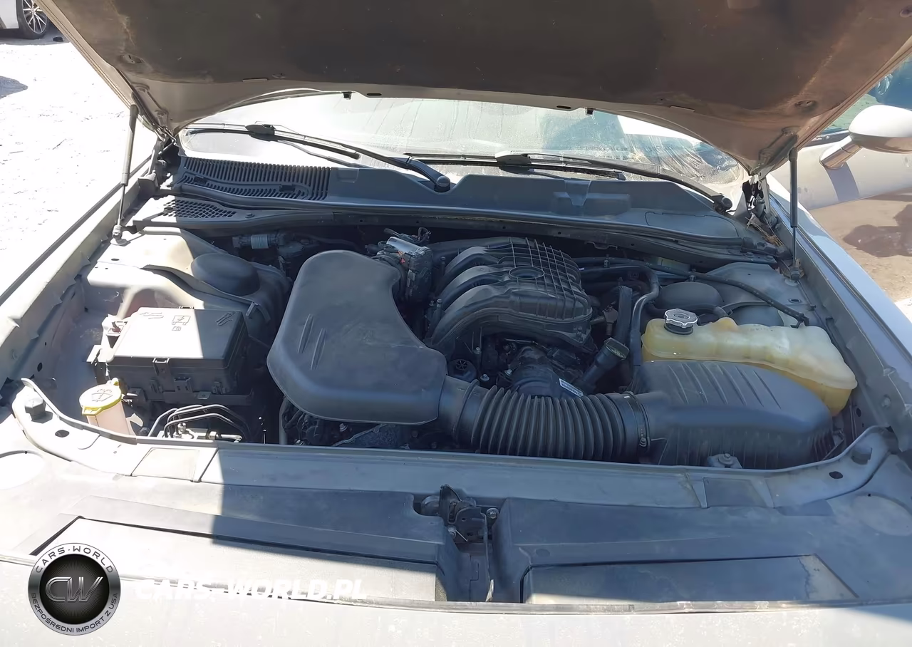 2018 Dodge Challenger Sxt VIN:2C3CDZAG4JH111315 - 10