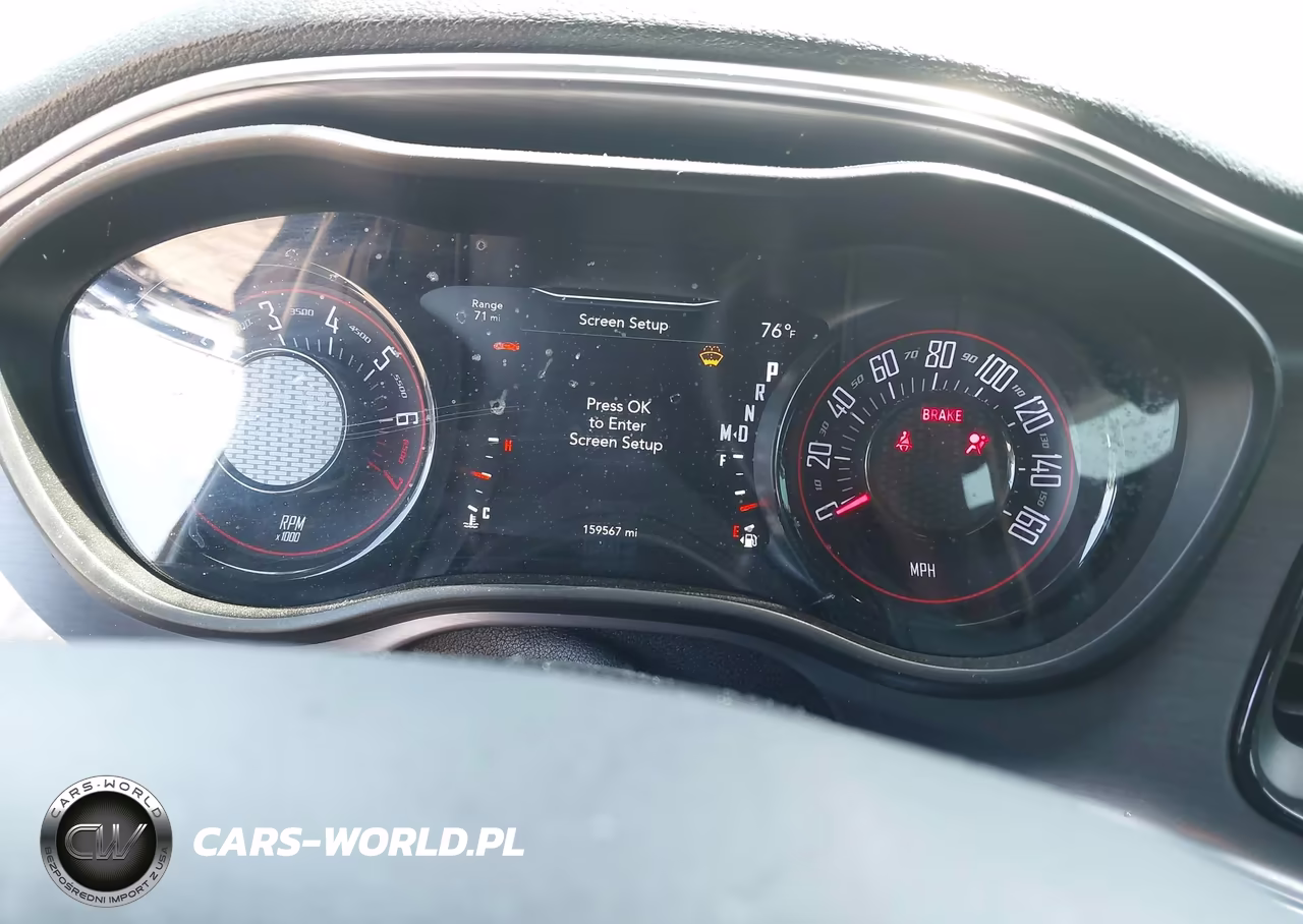 2018 Dodge Challenger Sxt VIN:2C3CDZAG4JH111315 - 7