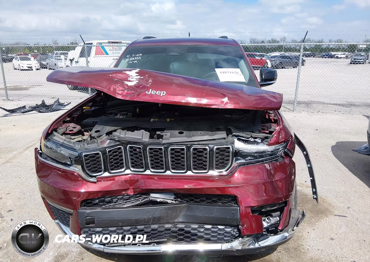 2023 Jeep Grand Cherokee L Limited 4X4 VIN:1C4RJKBGXP8823332 - 12