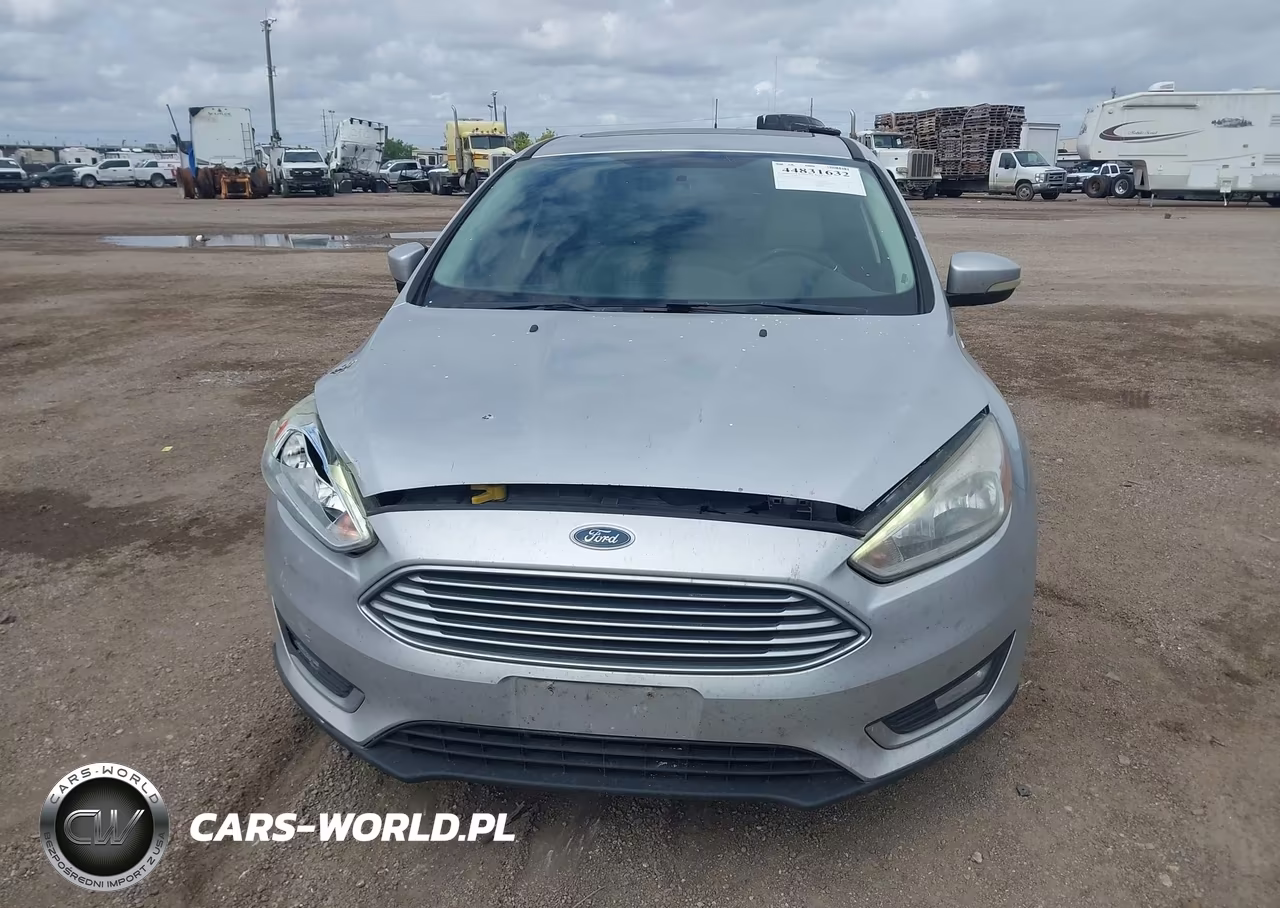 2017 Ford Focus Titanium VIN:1FADP3N24HL268526 - 12