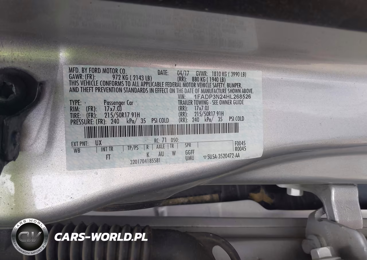 2017 Ford Focus Titanium VIN:1FADP3N24HL268526 - 9