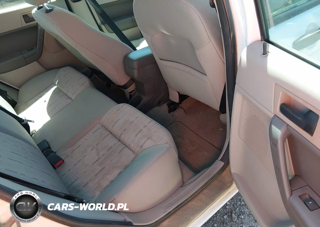 2008 Ford Focus Se-Ses VIN:1FAHP35N08W155022 - 8