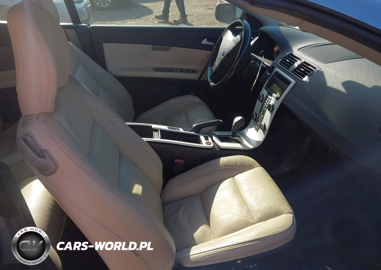 2011 Volvo C70 T5 VIN:YV1672MC0BJ110186 - 5