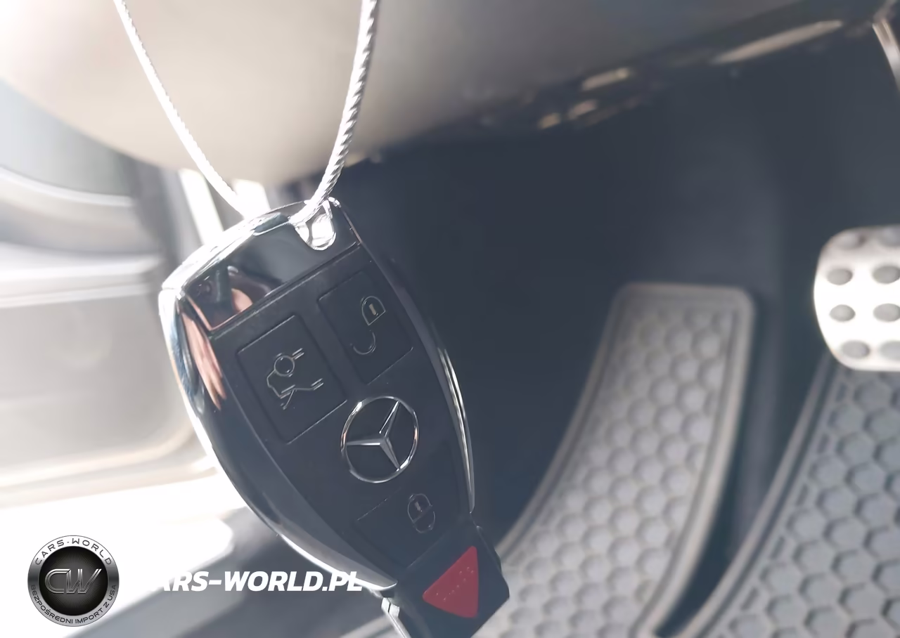 2011 Mercedes-Benz S 63 Amg VIN:WDDNG7EB8BA377389 - 11