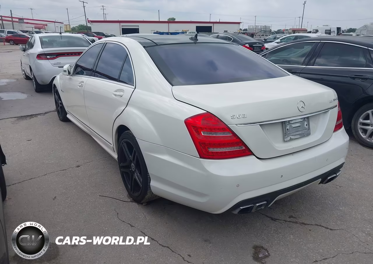 2011 Mercedes-Benz S 63 Amg VIN:WDDNG7EB8BA377389 - 3