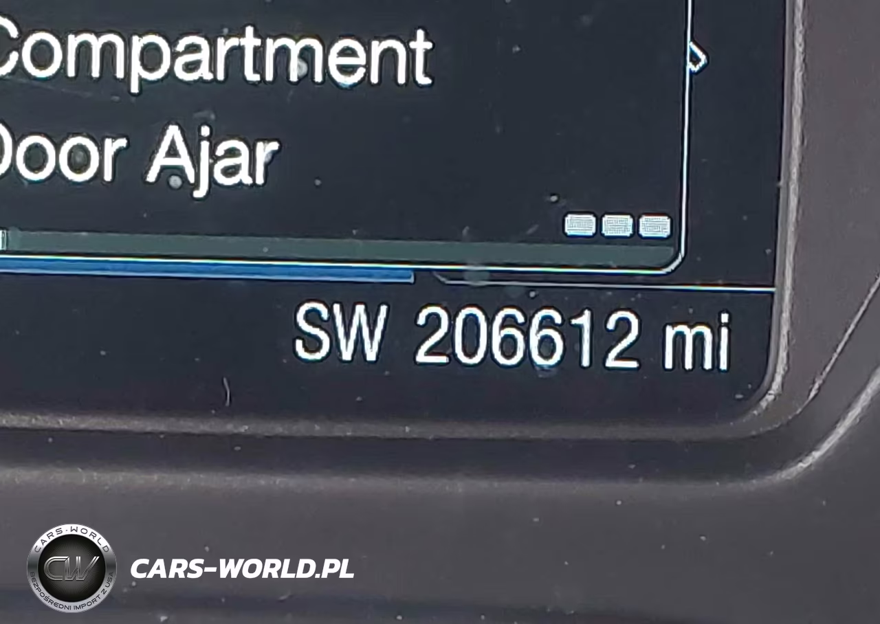 2018 Ford Transit-150 VIN:1FTYE2YM3JKB16175 - 15