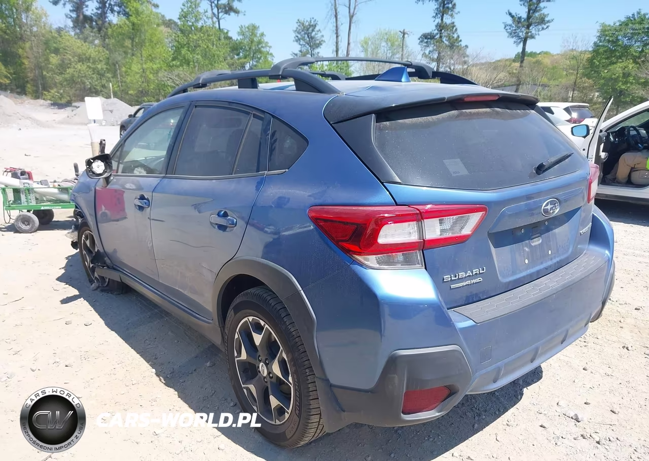 2018 Subaru Crosstrek 2.0I Premium VIN:JF2GTADC7J8227660 - 3