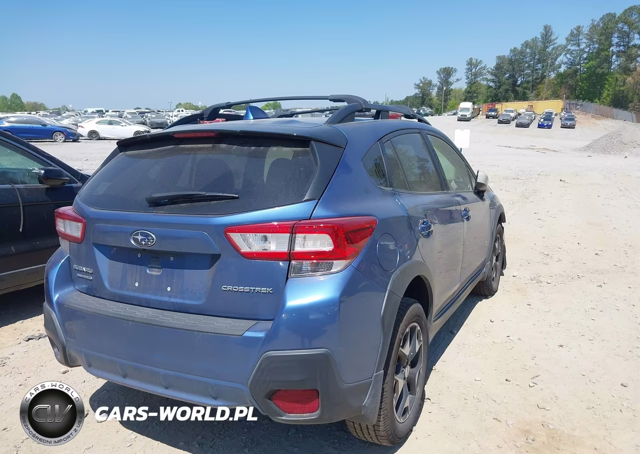 2018 Subaru Crosstrek 2.0I Premium VIN:JF2GTADC7J8227660 - 4