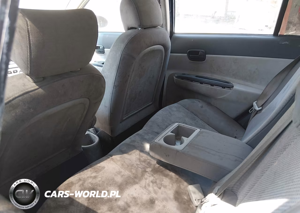 2009 Hyundai Accent Gls VIN:KMHCN46C49U328076 - 8