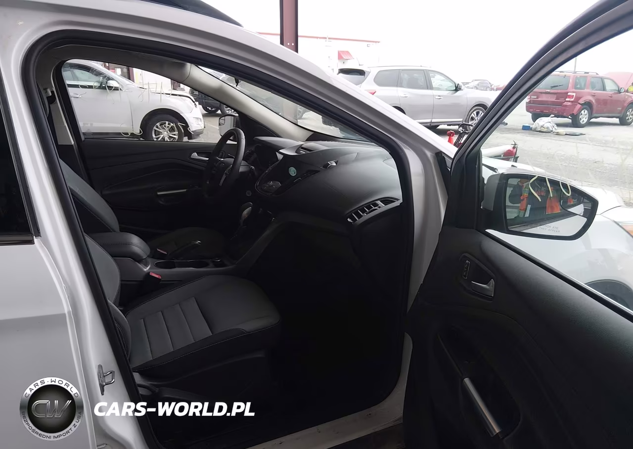 2016 Ford Escape Se VIN:1FMCU9GXXGUA10588 - 5