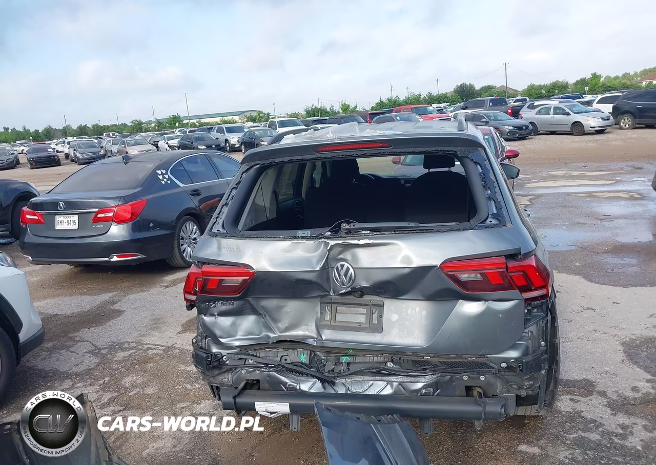 2019 Volkswagen Tiguan 2.0T S VIN:3VV1B7AX6KM061888 - 17