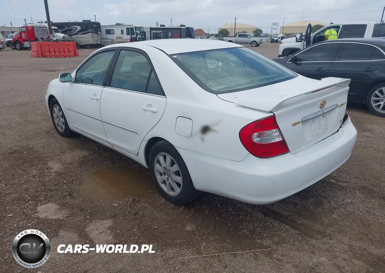 2004 Toyota Camry Xle V6 VIN:4T1BF30K24U069065 - 3