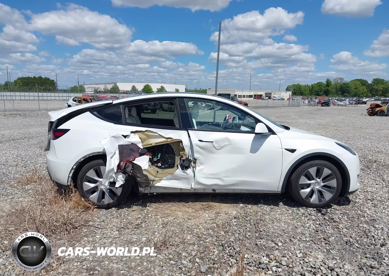 2021 Tesla Model Y Long Range Dual Motor All-Wheel Drive VIN:5YJYGAEE1MF263582 - 13