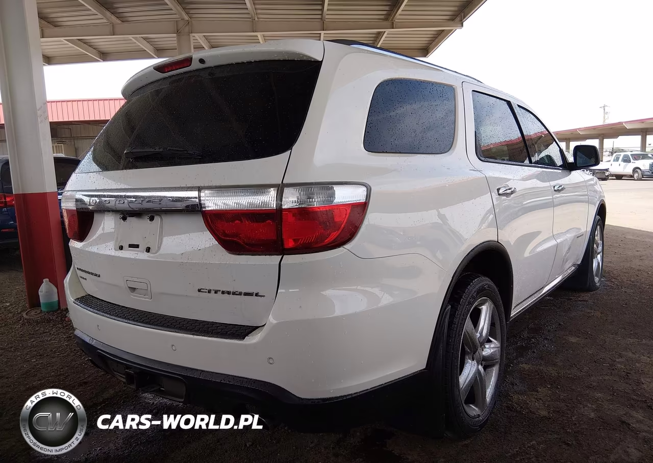 2011 Dodge Durango Citadel VIN:1D4SE5GT4BC595172 - 4
