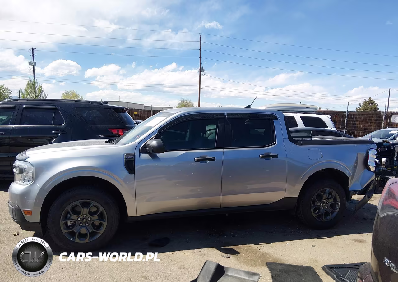 2024 Ford Maverick Xlt VIN:3FTTW8H36RRB32945 - 14