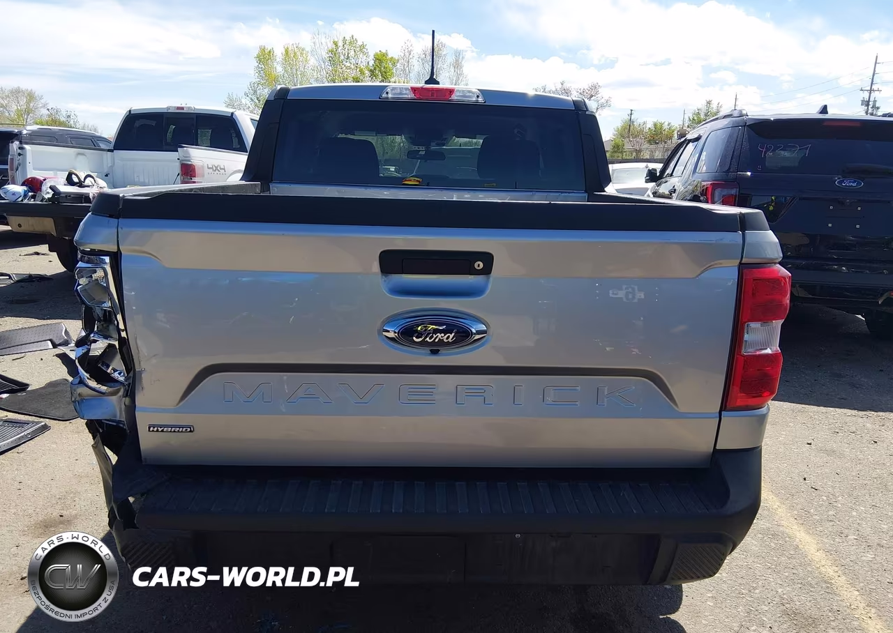 2024 Ford Maverick Xlt VIN:3FTTW8H36RRB32945 - 16