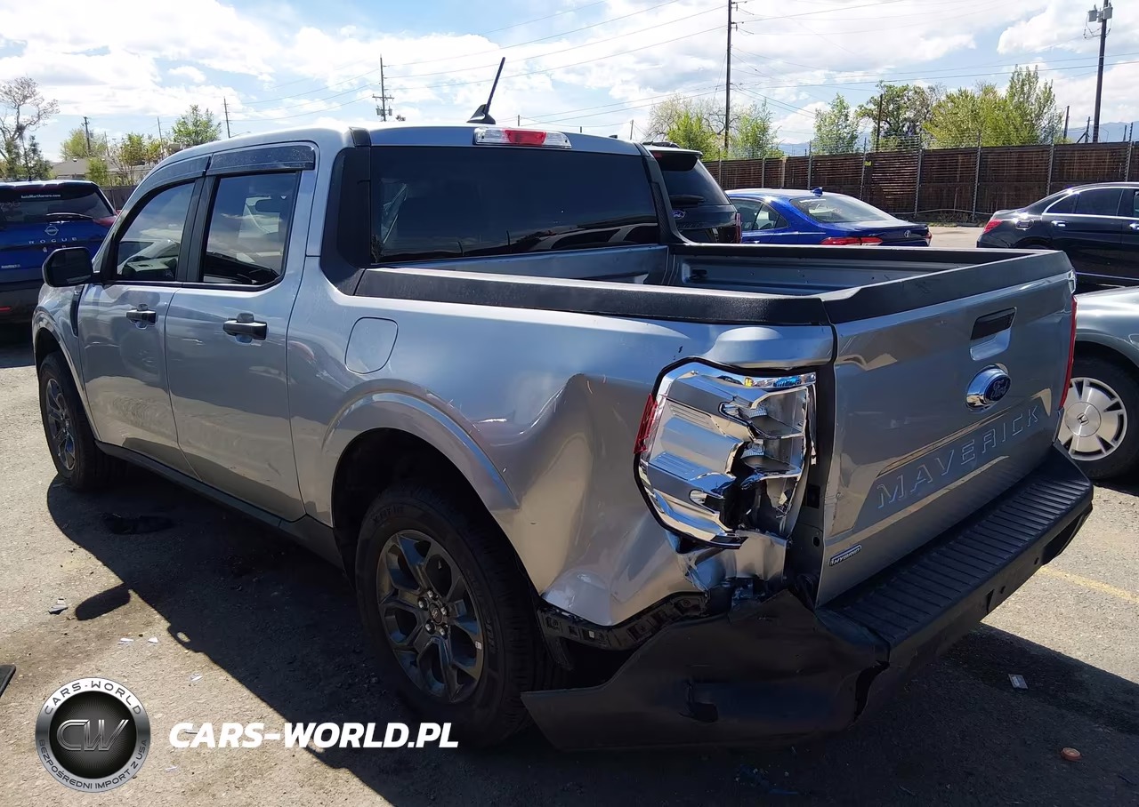 2024 Ford Maverick Xlt VIN:3FTTW8H36RRB32945 - 3