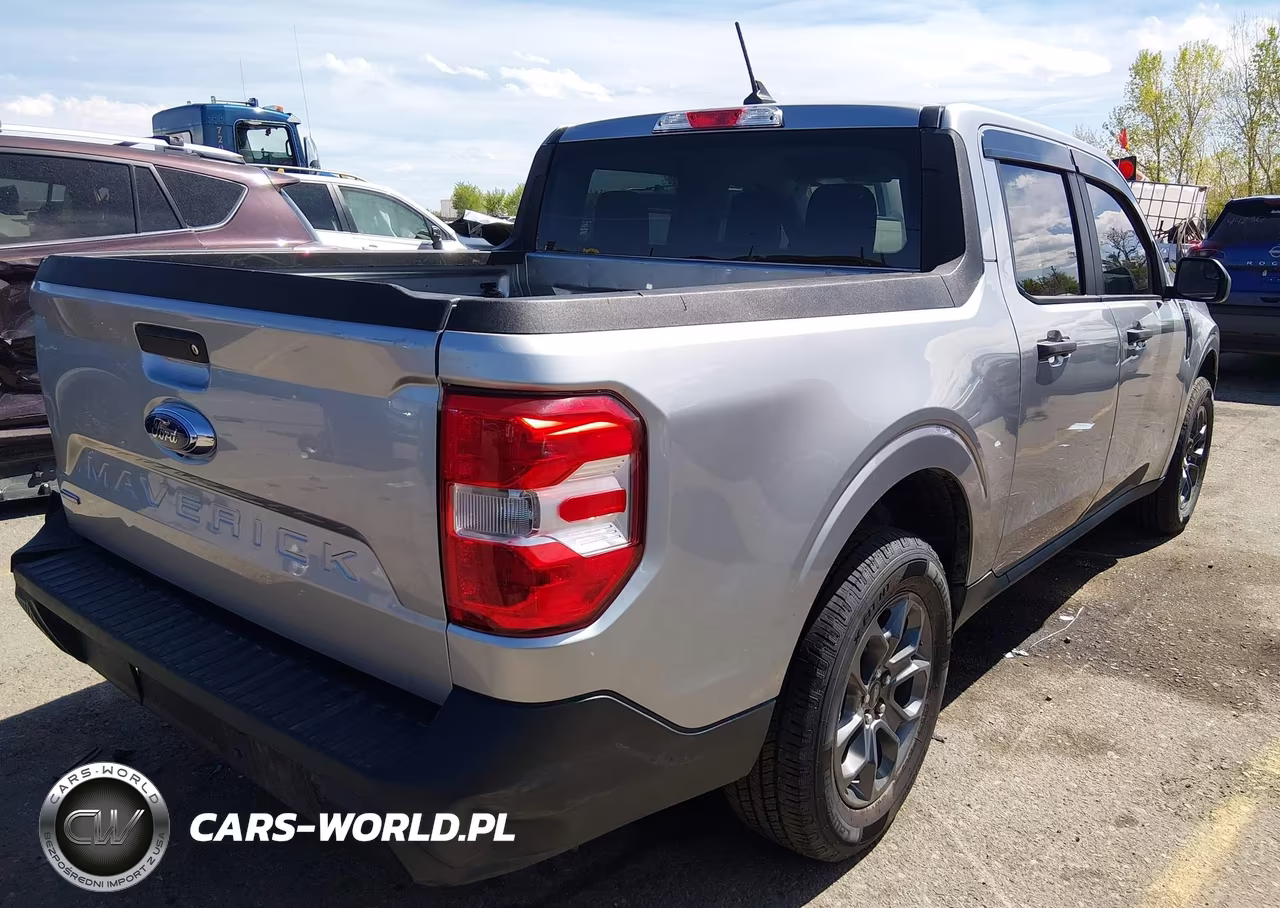 2024 Ford Maverick Xlt VIN:3FTTW8H36RRB32945 - 4