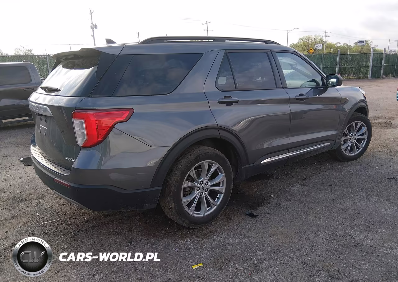 2023 Ford Explorer Xlt VIN:1FMSK8DH0PGA25303 - 4