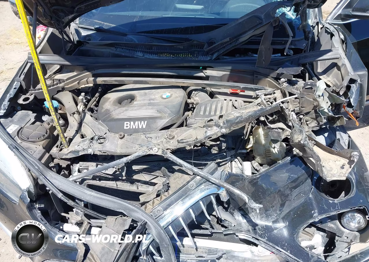 2018 BMW X1 xDrive28I VIN:WBXHT3Z38J4A66594 - 10