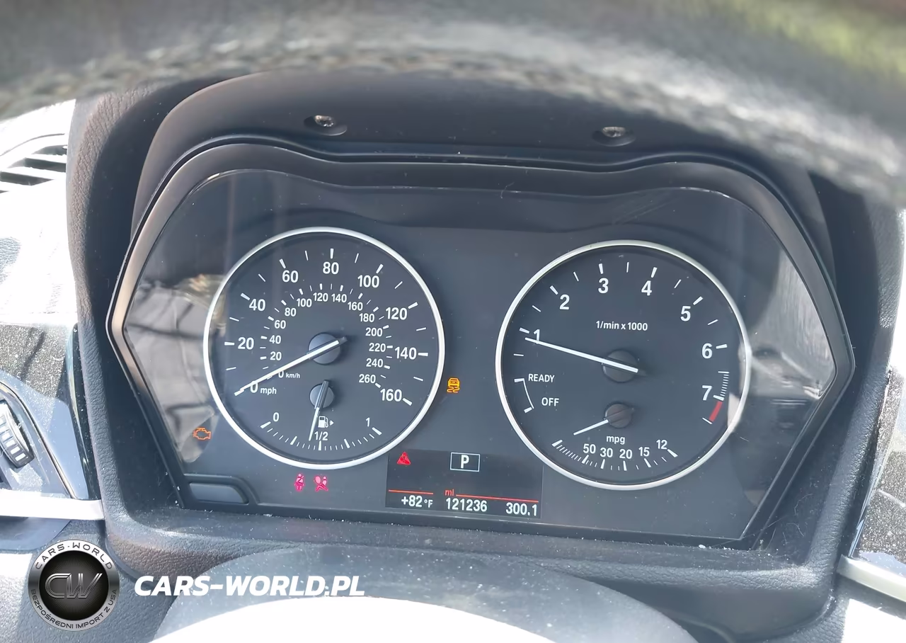 2018 BMW X1 xDrive28I VIN:WBXHT3Z38J4A66594 - 7