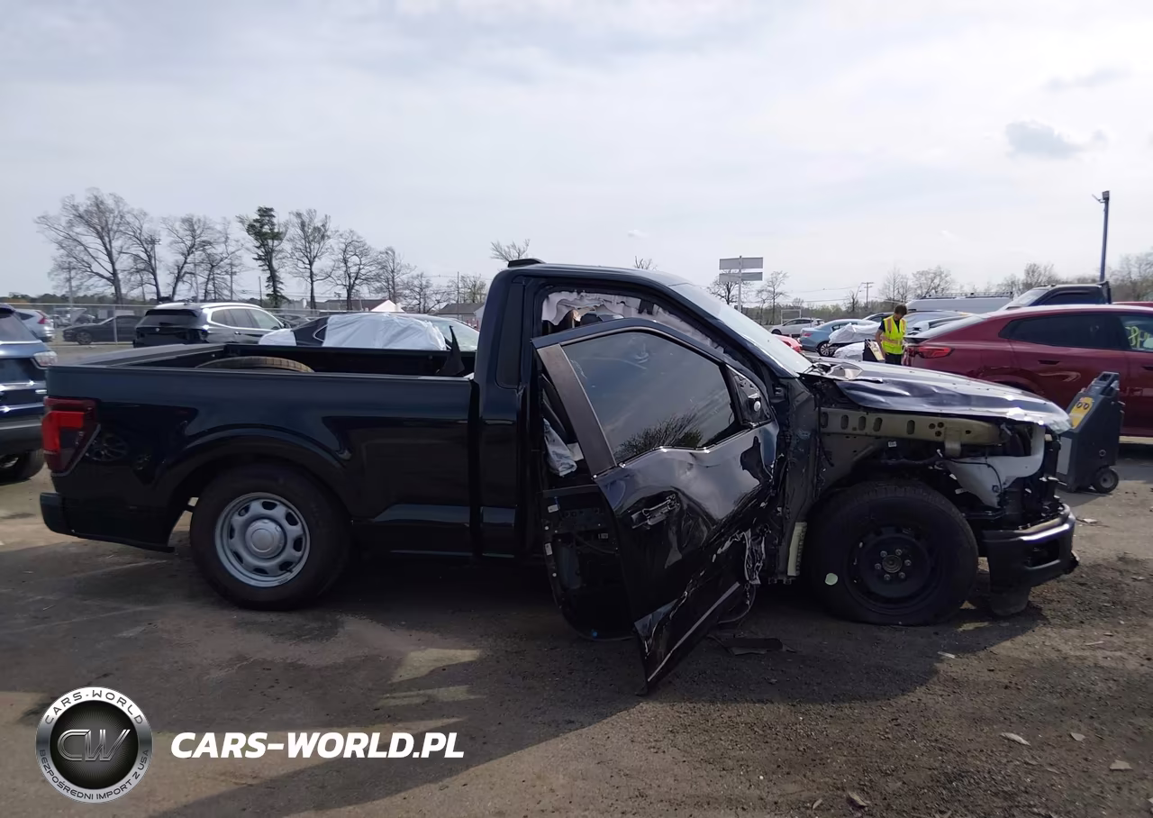 2025 Ford F-150 Xl VIN:1FTMF1K59SKE90721 - 13