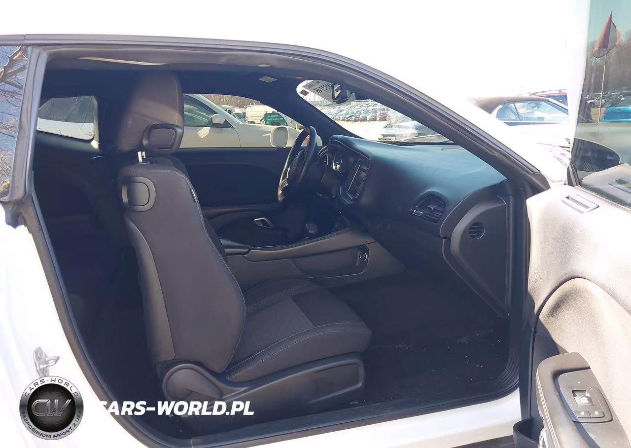 2017 Dodge Challenger Sxt VIN:2C3CDZAG6HH503190 - 5