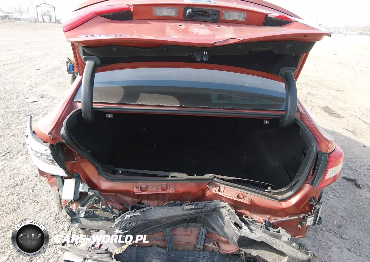 2015 Hyundai Sonata Limited 2.0T VIN:5NPE34AB1FH202460 - 16